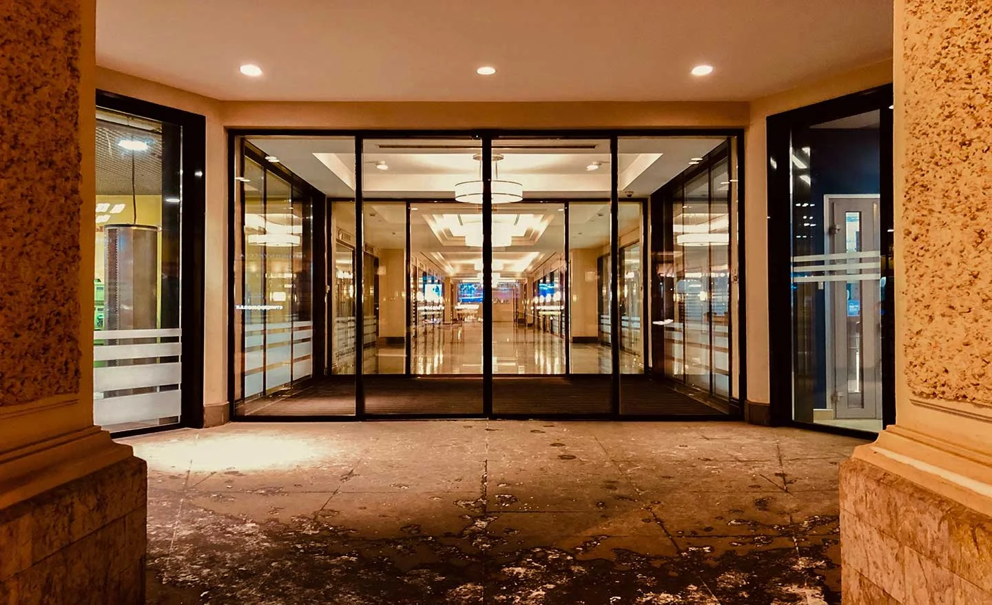 automatic sliding doors dubai, glass automatic, doors uae, motion sensor doors, commercial automatic doors, smart entrance doors, Automatic Doors in Dubai