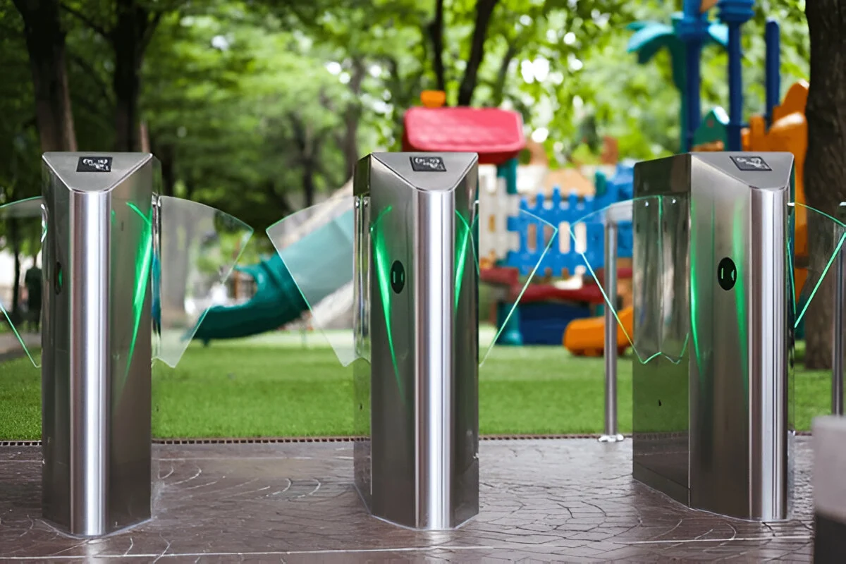 pedestrian access control systems automatic flap barriers access control gates RFID access control biometric entry systems security turnstiles smart access solutions office entrance barriers automated entry systems Flap Barriers in Dubai